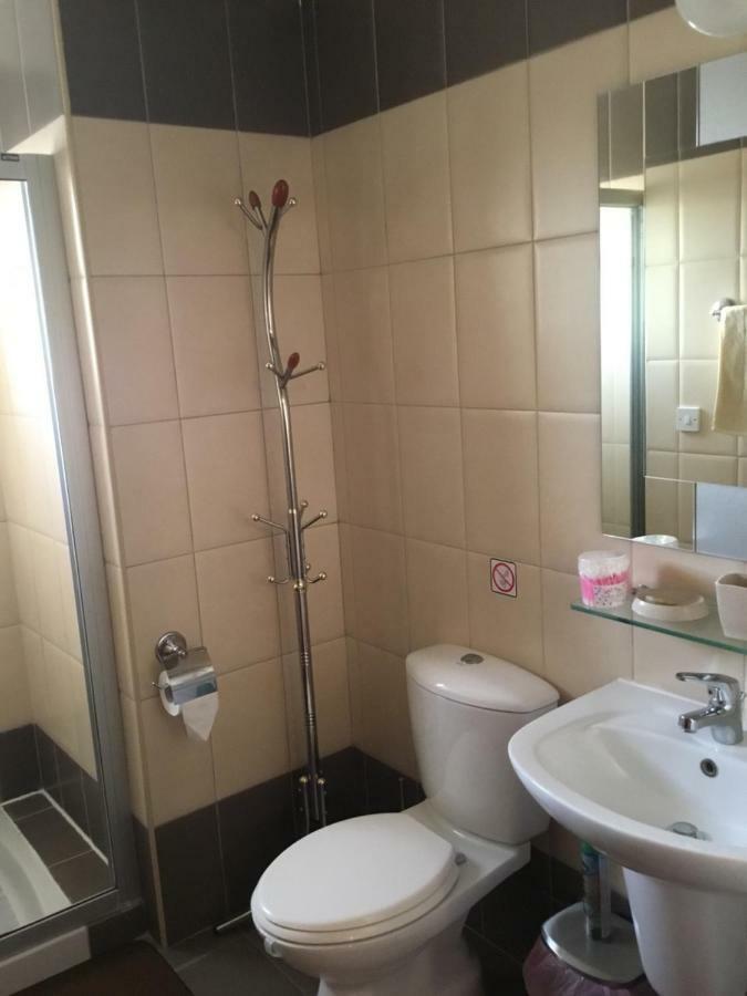 Nice Freshly Renovated Sea-view Appartement